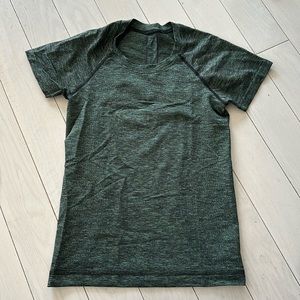 Lululemon swiftly tech short sleeve tee